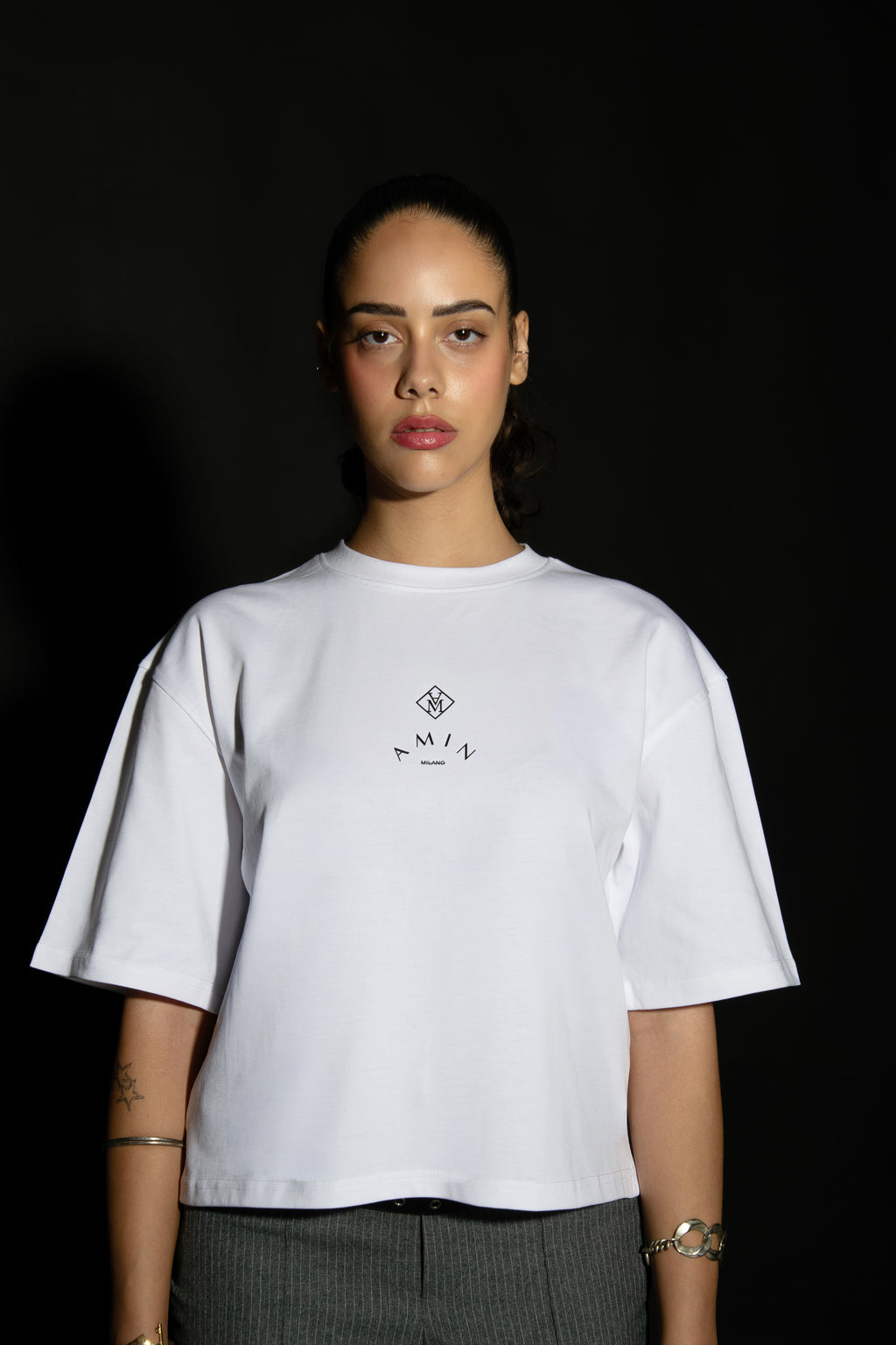 Amin Milano Core Edition T-Shirt - Logo Solido/Donna